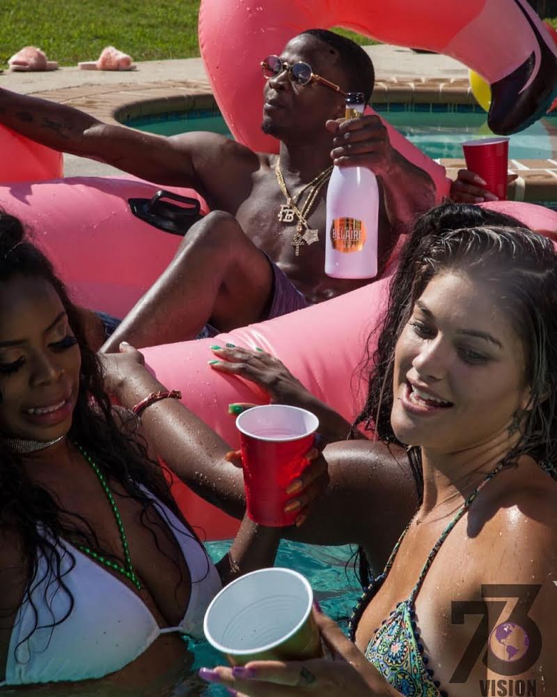 JAZZY PHA & MOOKIE MARDI GRA GET LIT AT HOUSE PARTY IN NEW VISUAL FOR “WE LIT!”